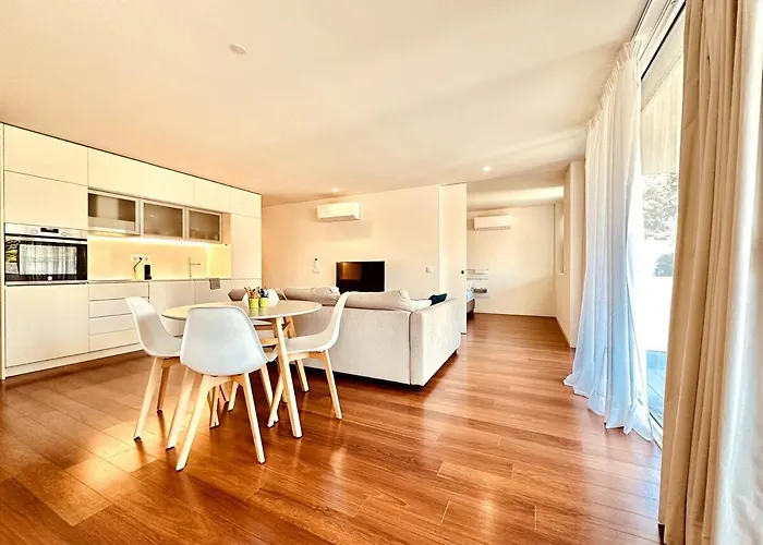 Appartement Bombarda 250 E *