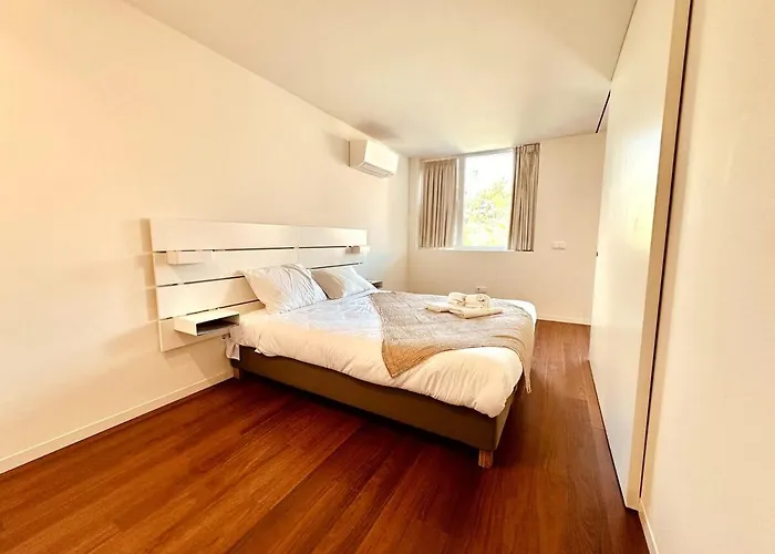 Appartement Bombarda 250 E *