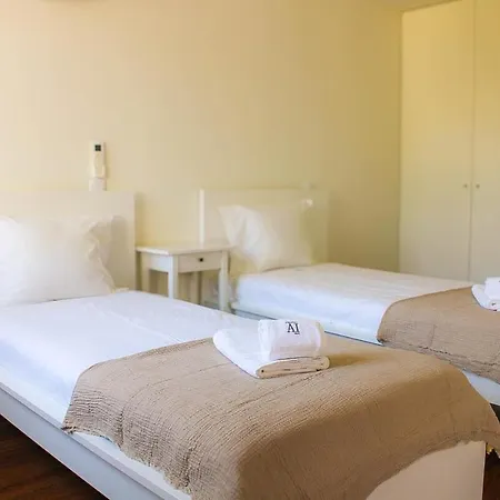 Appartement Bombarda 250 E *